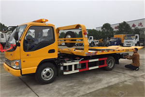 海阳哪里有拖车服务