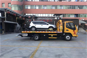 海阳汽车紧急补胎换胎救援